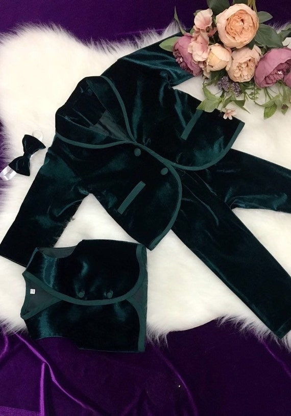 green baby suit