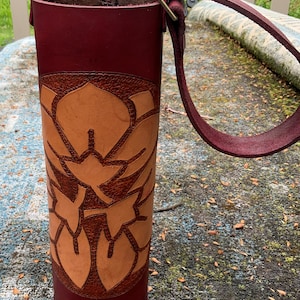 Wine Quiver / Wine Tote Tooled Leather in Maroon and Tan - MITSUYOKOMI