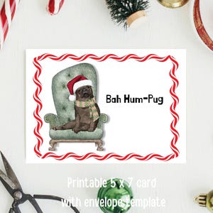 Biglietto di auguri di Natale con carlino nero 13x18 cm e modello per busta – PDF scaricabile immediatamente. Biglietto d'auguri scaricabile digitalmente. Cucciolo di Babbo Natale, biglietto stampabile.