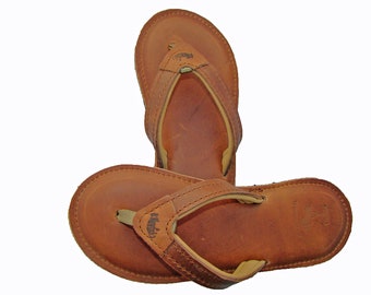 Tongs marron clair de Leon pour femmes