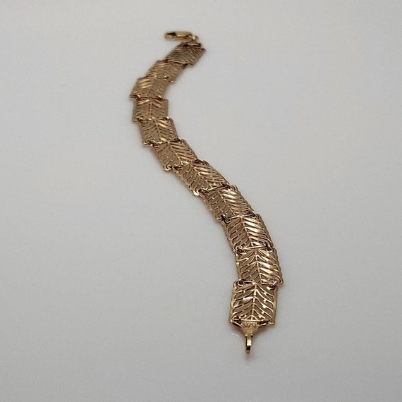 Link Bracelet in Solid 10K Gold with Delicate Rec… - image 3