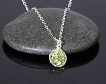 Peridot pendant necklace | sterling silver wire wrapped jewelry | August birthstone pendant | circle pendant