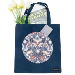 Bolso tote de viaje de búho azul con bolsillo, Bolso tote de pájaro de nailon y poliéster impermeable y lavable, Bolso de viaje estético para mujer, Regalo para amantes de los pájaros