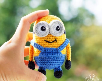 Crochet Minion Toy Bob, Amigurumi Yellow Minion, Crochet Papoy, Minion Bob handmade, Minion Toy, Crochet cute keychain