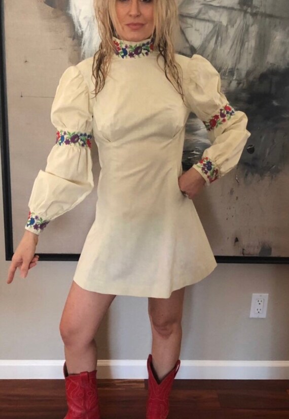 70s hippie vintage bohemian embroidered dress