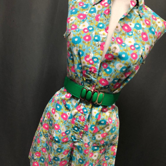 Vintage daisy or poppies 60s-70s floral mod romper