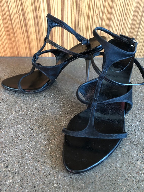 silver heels size 7