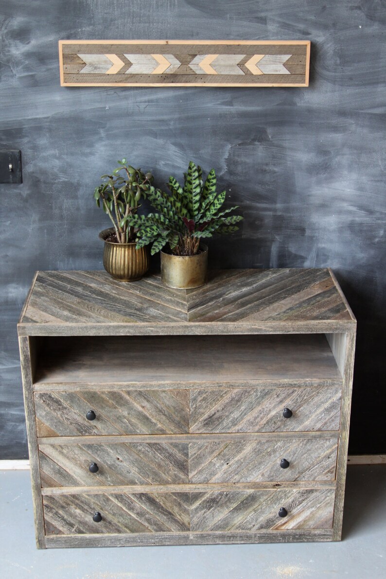 Reclaimed Barn Wood Dresser Console Sideboard Media Stand Etsy