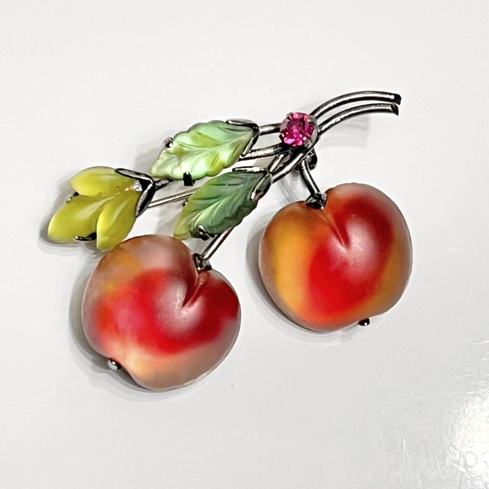 AUSTRIA フルーツ ブローチ アップル① Austria Fruit Brooch - Etsy