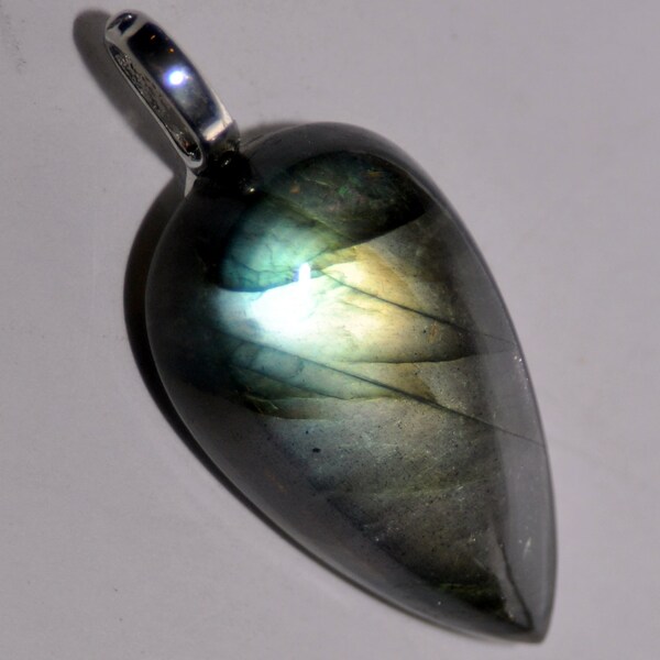 Labradorite Pendant - Cabochon Gemstone