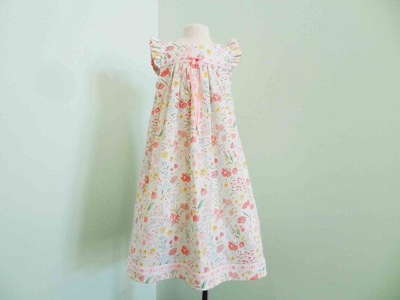 infant nightgown