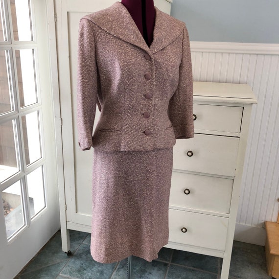 Pink Mauve Herringbone Tweed suit vintage 1950s su