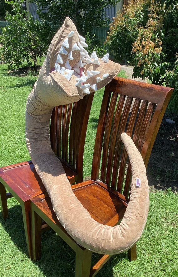 2 or 3m SANDWORM PLUSH Shai-hulud Inspired Replica Cosplay Worm / Parasite/  Alien Made to Order Kawaii Plushie Gift - Etsy