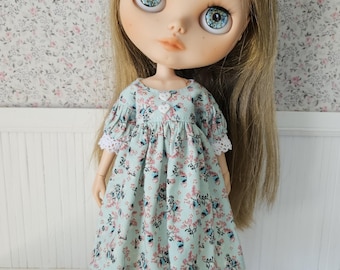Blythe Doll Blue and Pink Floral Dress