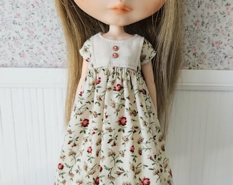 Blythe Doll Green and Yellow Floral Dress