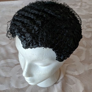 Vintage Betmar Black Straw Hat - 1950s Millinery, Snug Fitting Cap - Black Straw and Mesh Hat with Veil