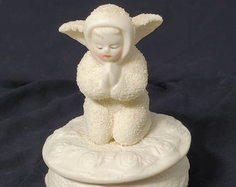 Snowbabies-Like Praying Angel Trinket Box - Classic White Porcelain Figurine on Rose Embellished Footed Trinket Box - Winter Collection