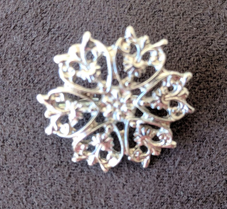 Starburst Pin Small Brooch Silver Flower Shaped Pin Vintage Jewelry
