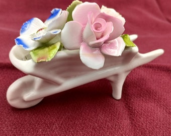 Vintage 1980s Royale Stratford Fine Bone China - Porcelain Roses
