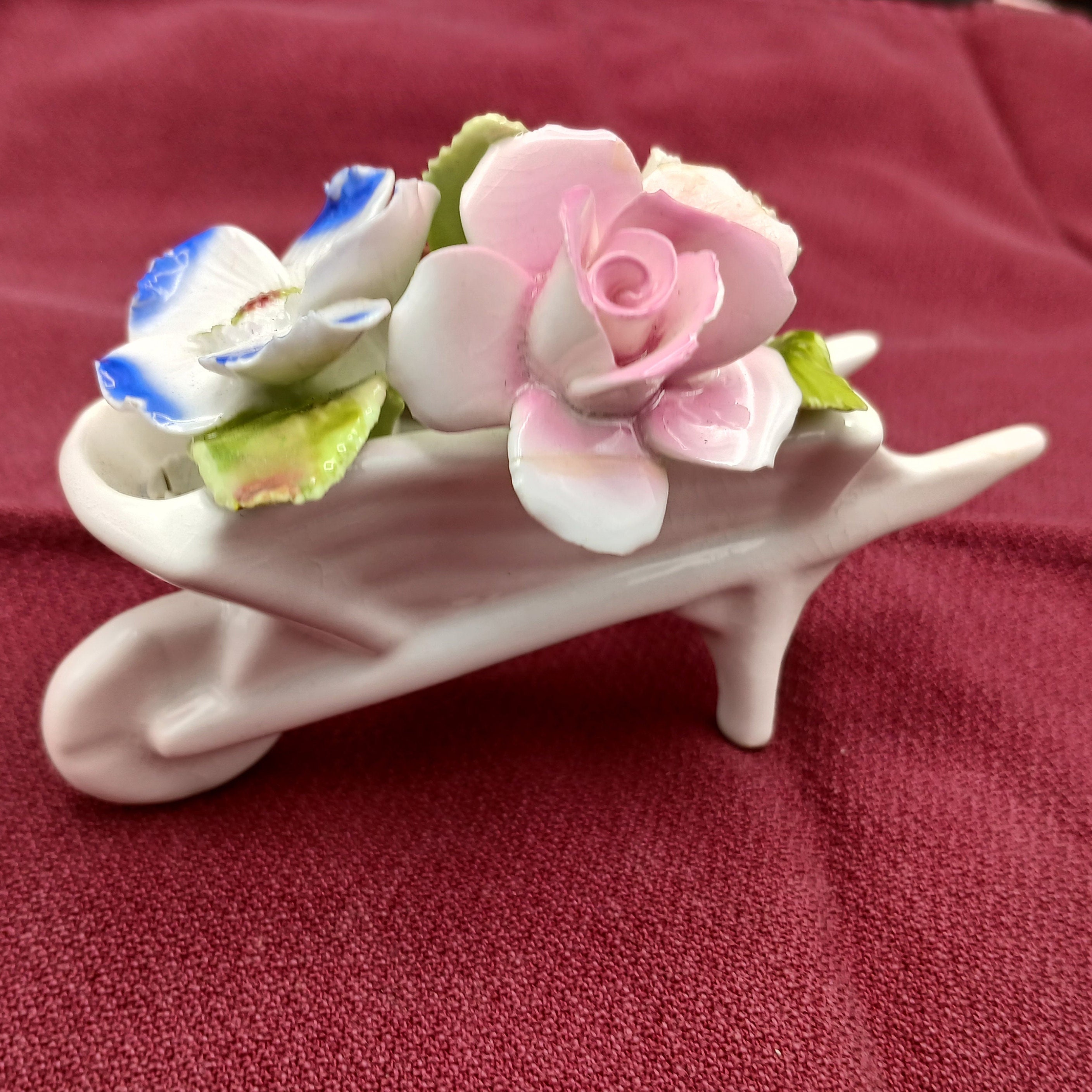 1.デッドストック ロイヤルストラットフォード 陶花 ヴィンテージ インテリア Royale Stratford - Etsy