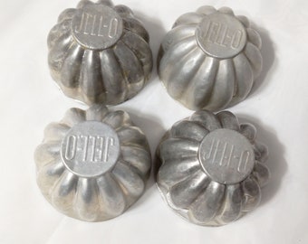 Four Vintage Aluminum Jello Molds, Small Individual Retro Kitchen Gelatins Mold, Vintage 1970s Kitchen Décor, Single Serving Fluted Molds