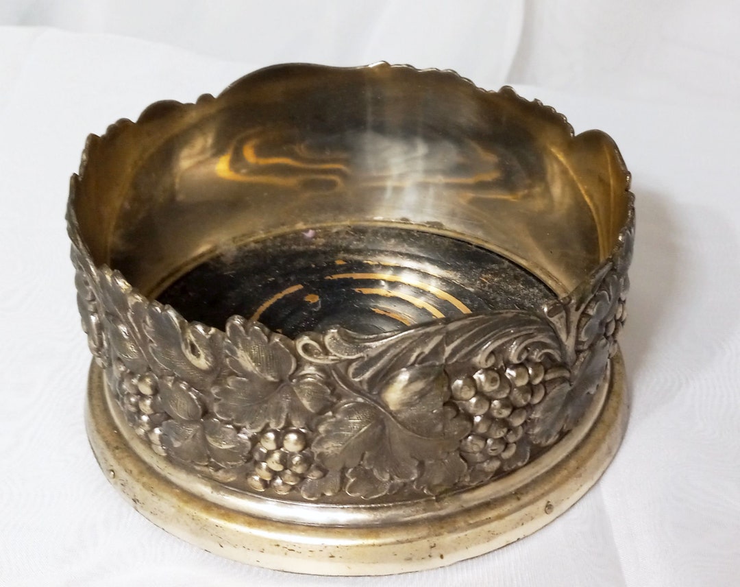 Vintage Ornate Wine Bottle Holder Coaster Grape and Vine Silver Wine