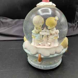 Precious Moments Music Box, Our Friendship is Sodalicious, Girl