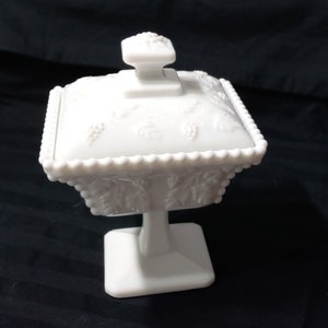 Westmoreland White Milk Glass Covered Pedestal Candy Dish, Paneled Grape and Leaves Pattern, Collectible Vintage Milk Glass Beaded Trim