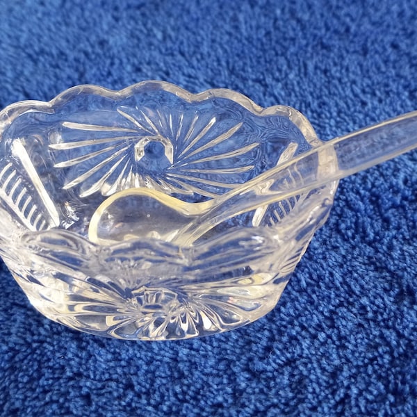 Vintage Crystal Salt Cellar with Clear Spoon, Sun Flower and Ladder Oval Crystal Salt Server, Mid Century Crystal Salt Dip