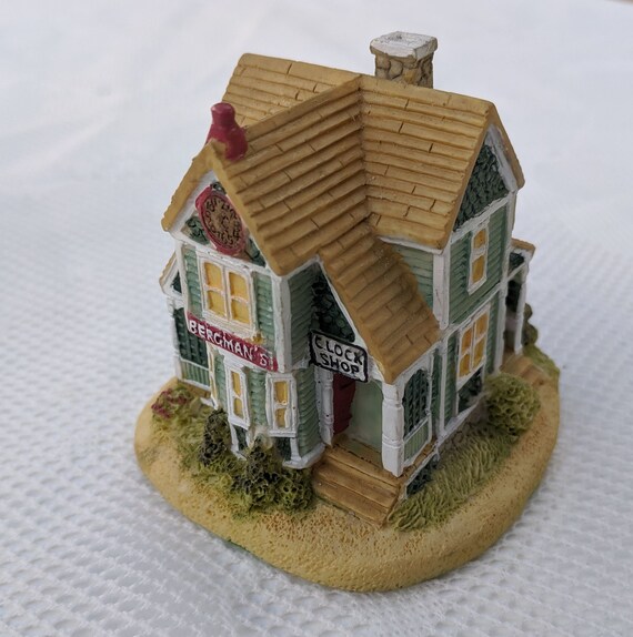 The Shops at Liberty Falls - the Americana Collection - Bergman's