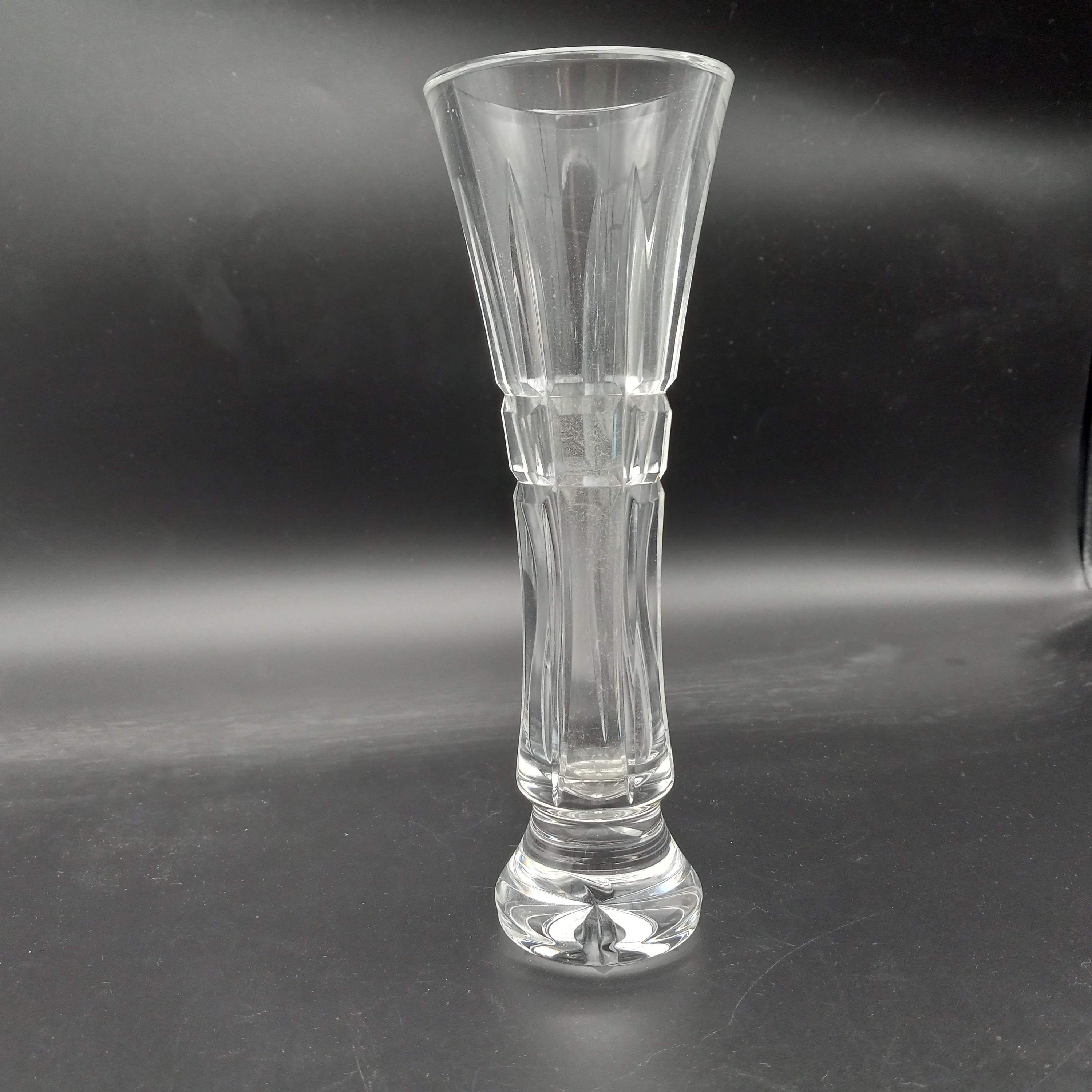 ウォーターフォード グレンモアカットクリスタル バド花瓶、高さ7.5