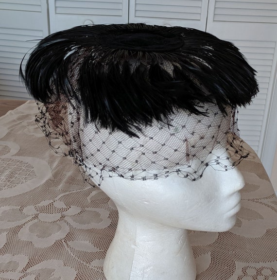 Feather Tilt Hat - Mid Century Feather Hat with D… - image 1