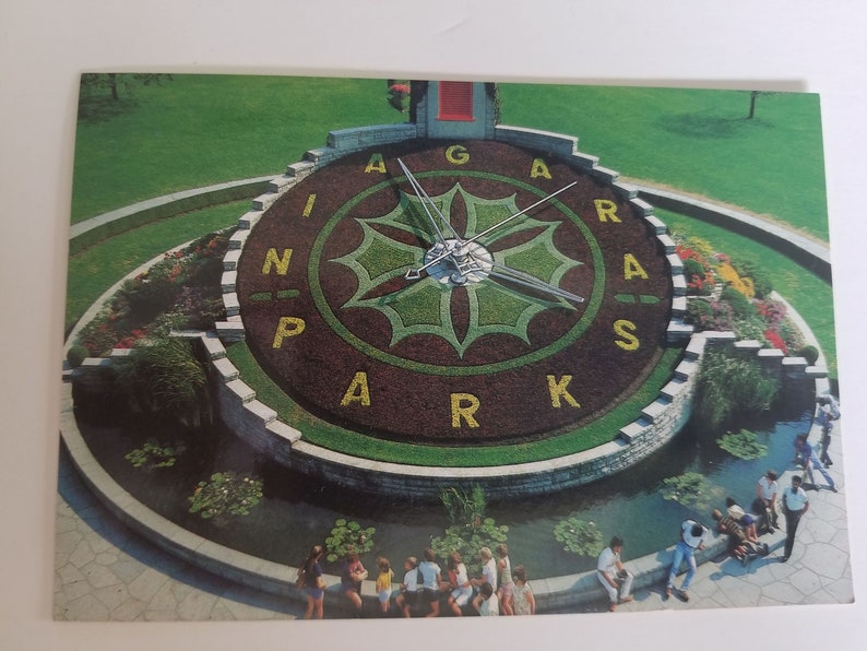 Niagara Parks Flower Clock. Unused Vintage Postcard Niagara Falls Memorabilia image 2