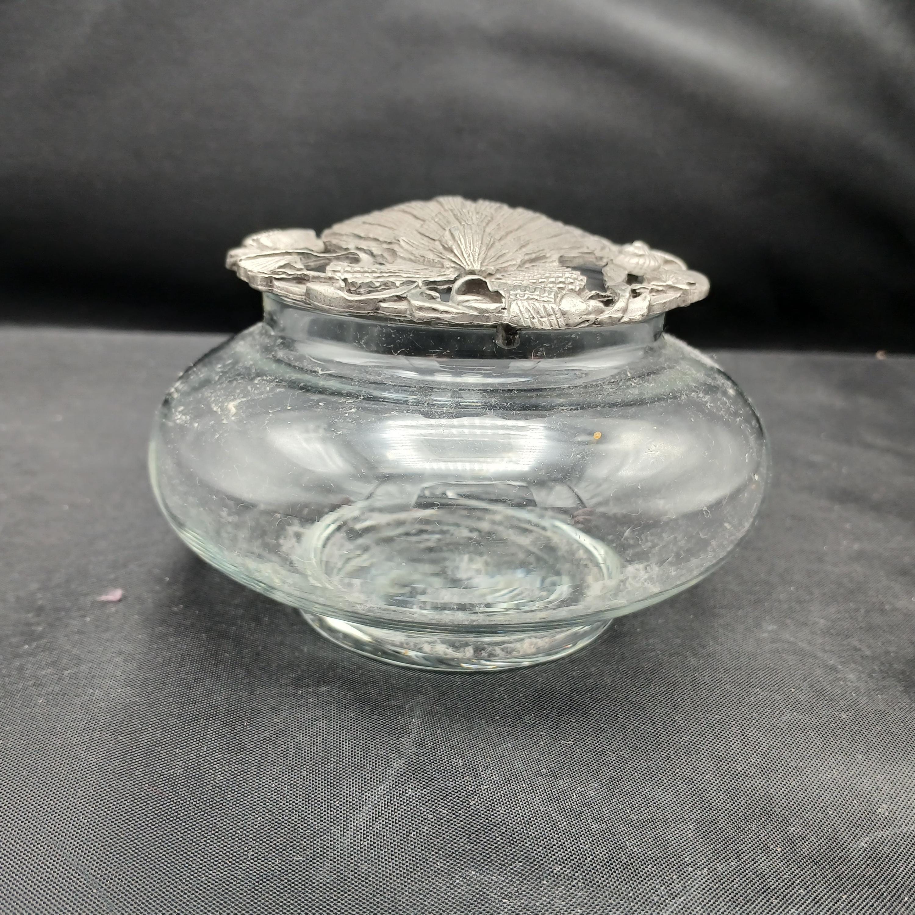 1990 Rawcliffe Pewter Scallop Trinket Dish: Vintage Glass