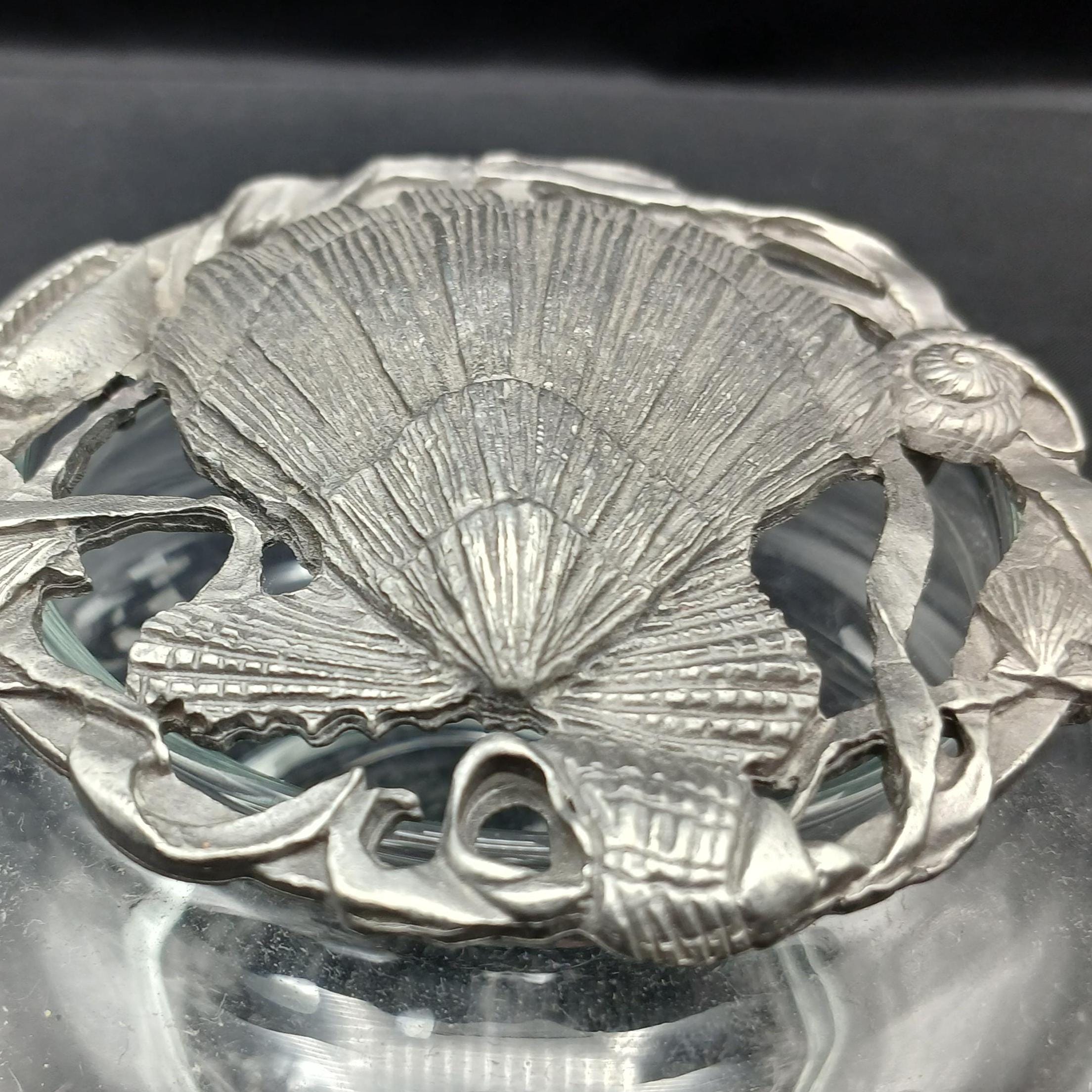 Vintage pewter trinket dish  シェル型とスワン 専用 1990 Rawcliffe Pewter Scallop Trinket Dish: Vintage Glass