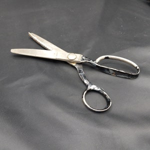 Vintage WISS Zackenschere - 9 Zoll Edelstahl Zackenschere - Made in USA Nähzubehör - Schwarzer Griff Gebrauchte Schere