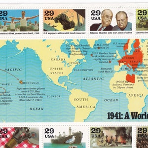 World War II, 1941: A World at War - USPS Gedenkbriefmarken - Vintage Bogen von 10 neuwertigen 29 Cent Briefmarken mit Karte und Kriegsereignissen