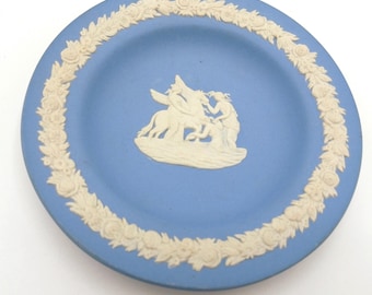 ウェッジウッドの伝統的な青と白の小物皿 - Etsy 日本