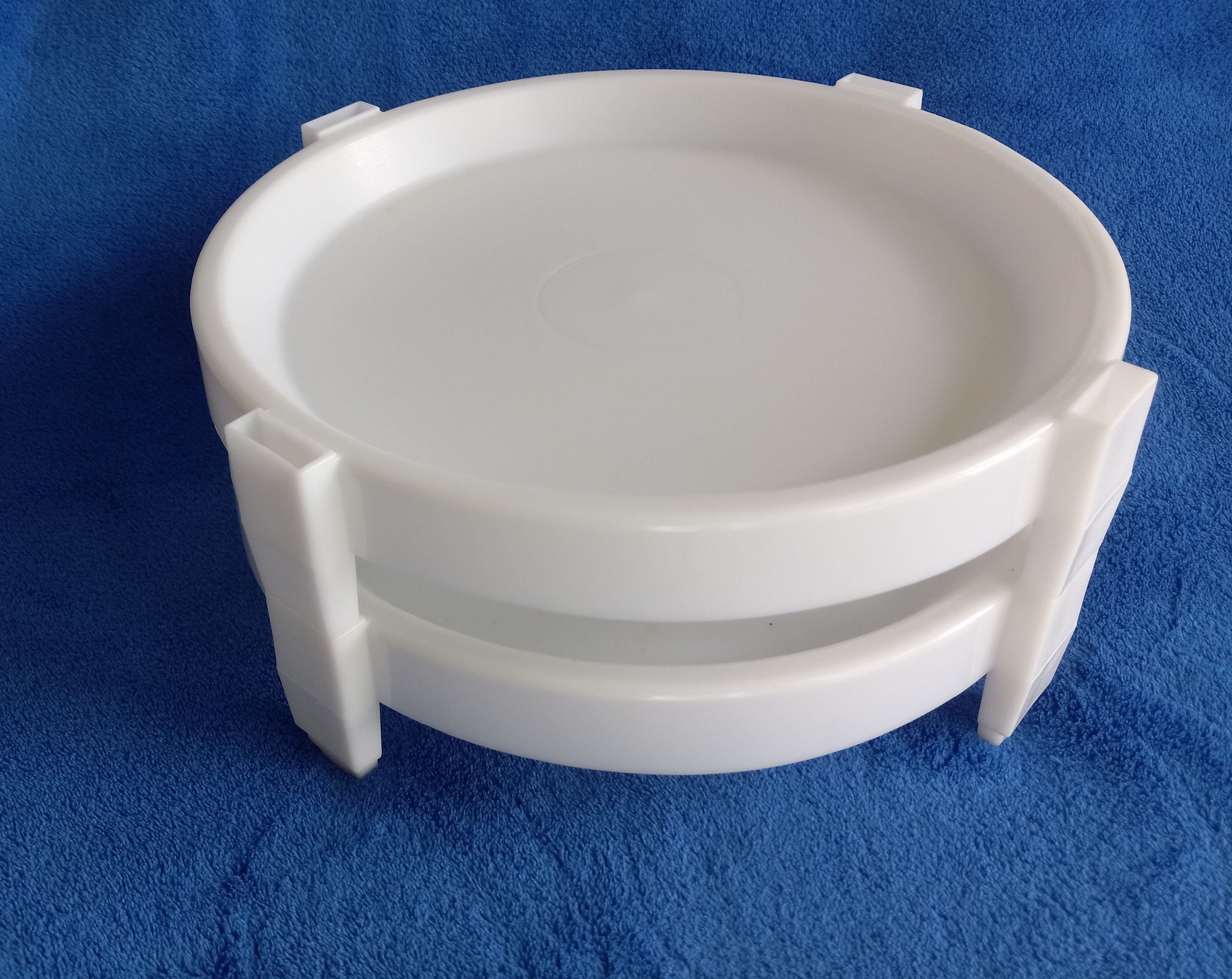 Vintage Plastic Tupperware Legacy 7 1/2 Cup Covered Soup Bowl Tureen With  Ladle 3186C-2, Collectible Tupperware, Retro Tupperware Legacy. -   Israel