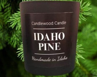 IDAHO PINE - Crackling Wood Fire Natural Soy Wax Candle in Black Jar with Lid 10 oz