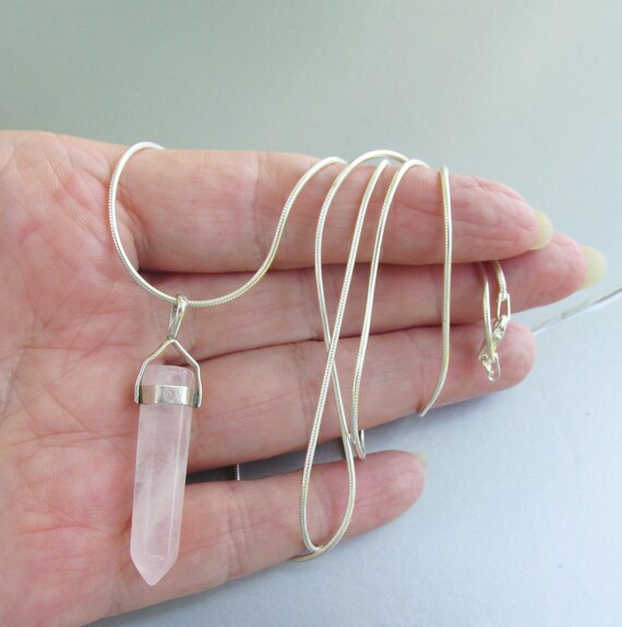 Sterling Silver & Rose Quartz Crystal Vintage Amu… - image 3