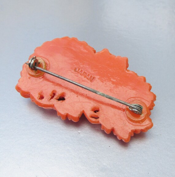 SALE! Vintage Celluloid Faux CORAL Sunflower Pin - image 2