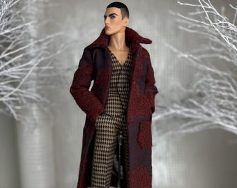 Handgefertigtes 30 cm großes Herrenpuppen-Mode-Set, burgunderroter Wollmantel, Hahnentritthose (Maßstab 1:6)