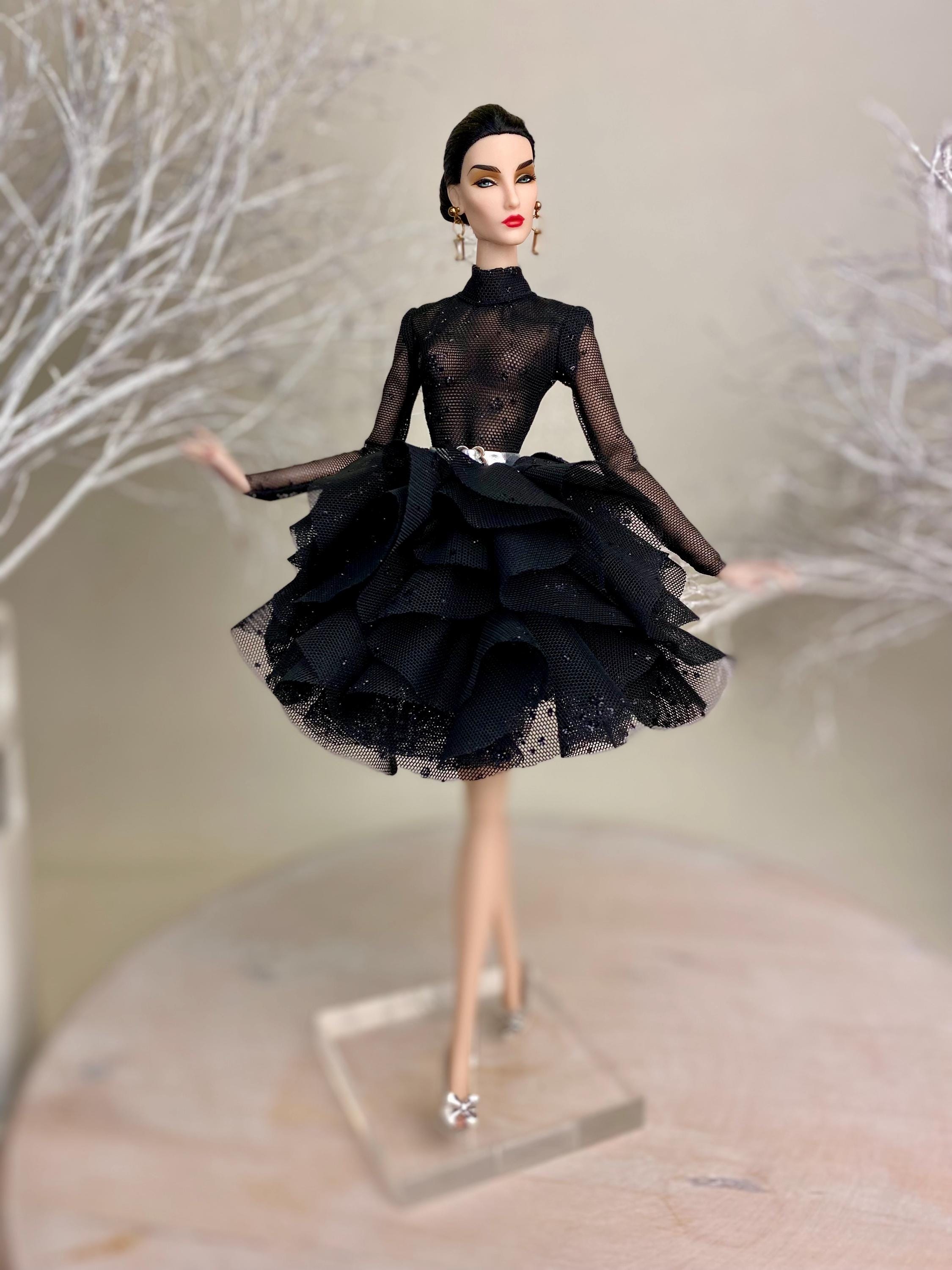 Barbie black dress España