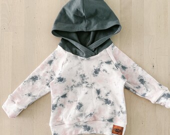 9-12 mo tie dye hoodie