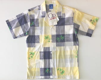 OP 'Ocean Pacific' Palm Tree Short Sleeve Button Up Shirt. Sz S. USA. Deadstock.