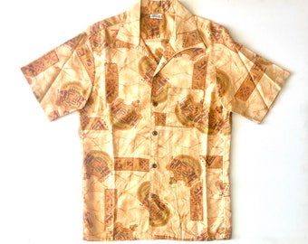 HAWAIIAN SANDS Button Up Hawaiian Shirt. Sz M.