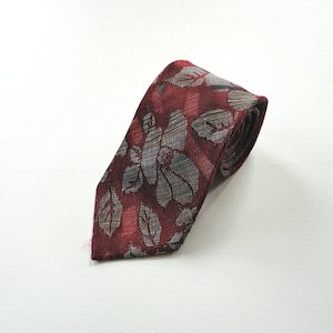 BULLOCKS Silk/Linen Flower Print Necktie. Italy.