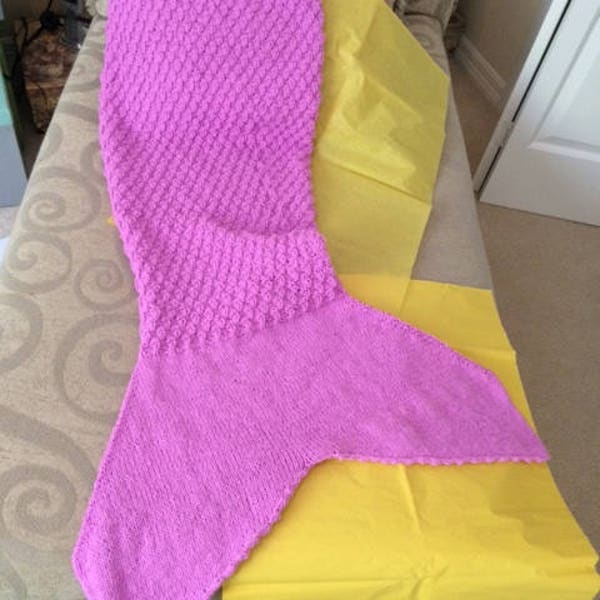 Mermaid Tail Blanket Knitting Pattern