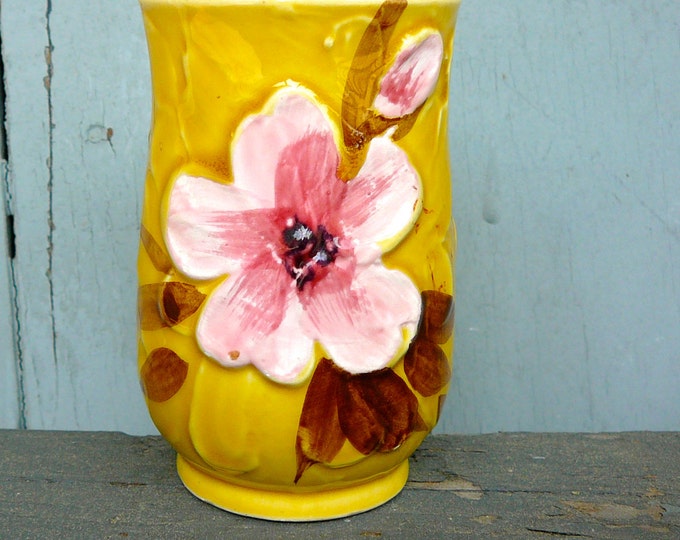 Small Yellow Vase by Napco Ware Japan Etsy